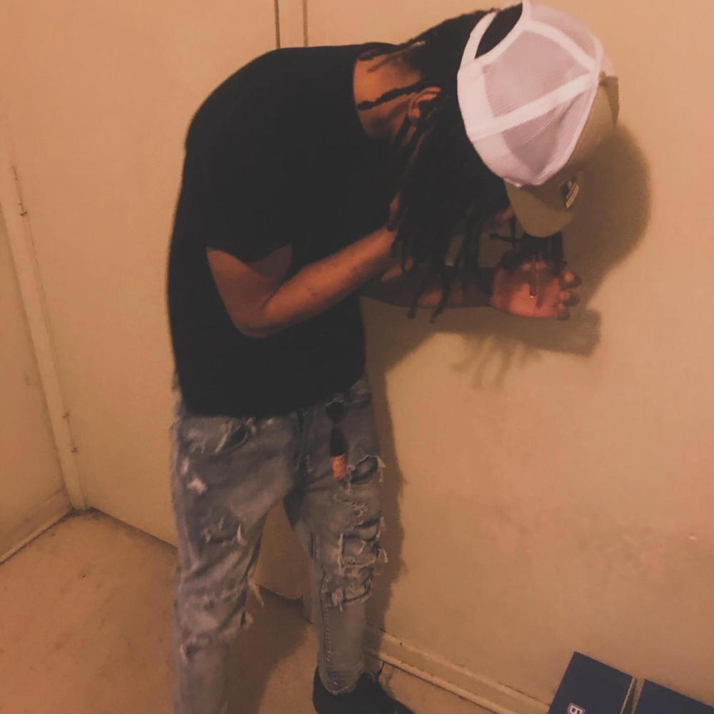 Head high (feat. Ohhthtscilo) (Explicit)