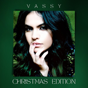 收听Vassy的Santa Baby歌词歌曲