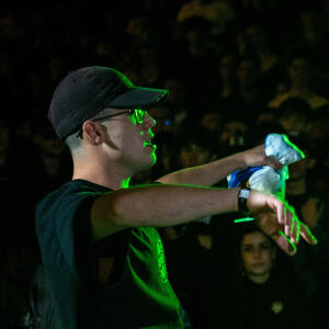 default playlist img