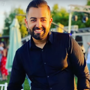 Listen to Puiul Meu , Copil Iubit song with lyrics from Dani Bănăteanu