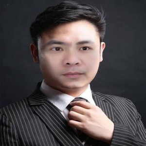 Listen to 忧伤的雨粤语 (Demo) song with lyrics from 梁金辉