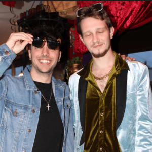 default playlist img