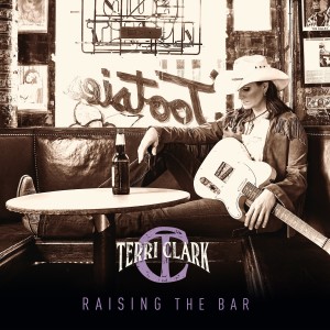 Terri Clark的专辑Raising the Bar