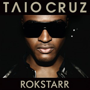 ดาวน์โหลดและฟังเพลง Dynamite พร้อมเนื้อเพลงจาก Taio Cruz