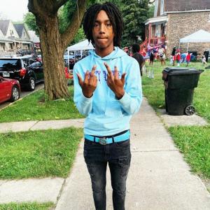 ดาวน์โหลดและฟังเพลง Watchin (feat. PGF Mooda) (Explicit) พร้อมเนื้อเพลงจาก DJ Spazz