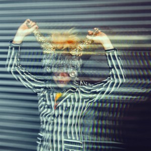 收聽Jaala的Horn歌詞歌曲