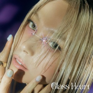 閔先藝的專輯Glass Heart Glass Heart