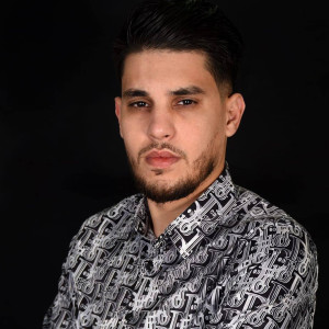 收聽Cheb Alaa Chanwi的Nifi Win Wasalni歌詞歌曲