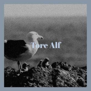 Listen to Dainty One another song with lyrics from Ponah Brone