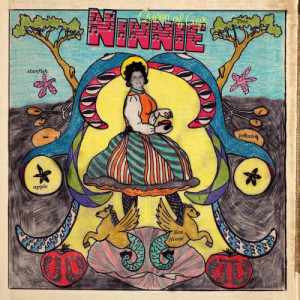 ดาวน์โหลดและฟังเพลง Apple Suckling Tree พร้อมเนื้อเพลงจาก Ninnie