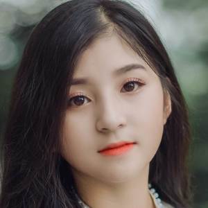 收聽Indri的Kangen歌詞歌曲