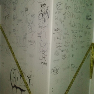 Listen to Ak-47 É o Porte do Homem (Explicit) song with lyrics from DJ Gustavin da G4