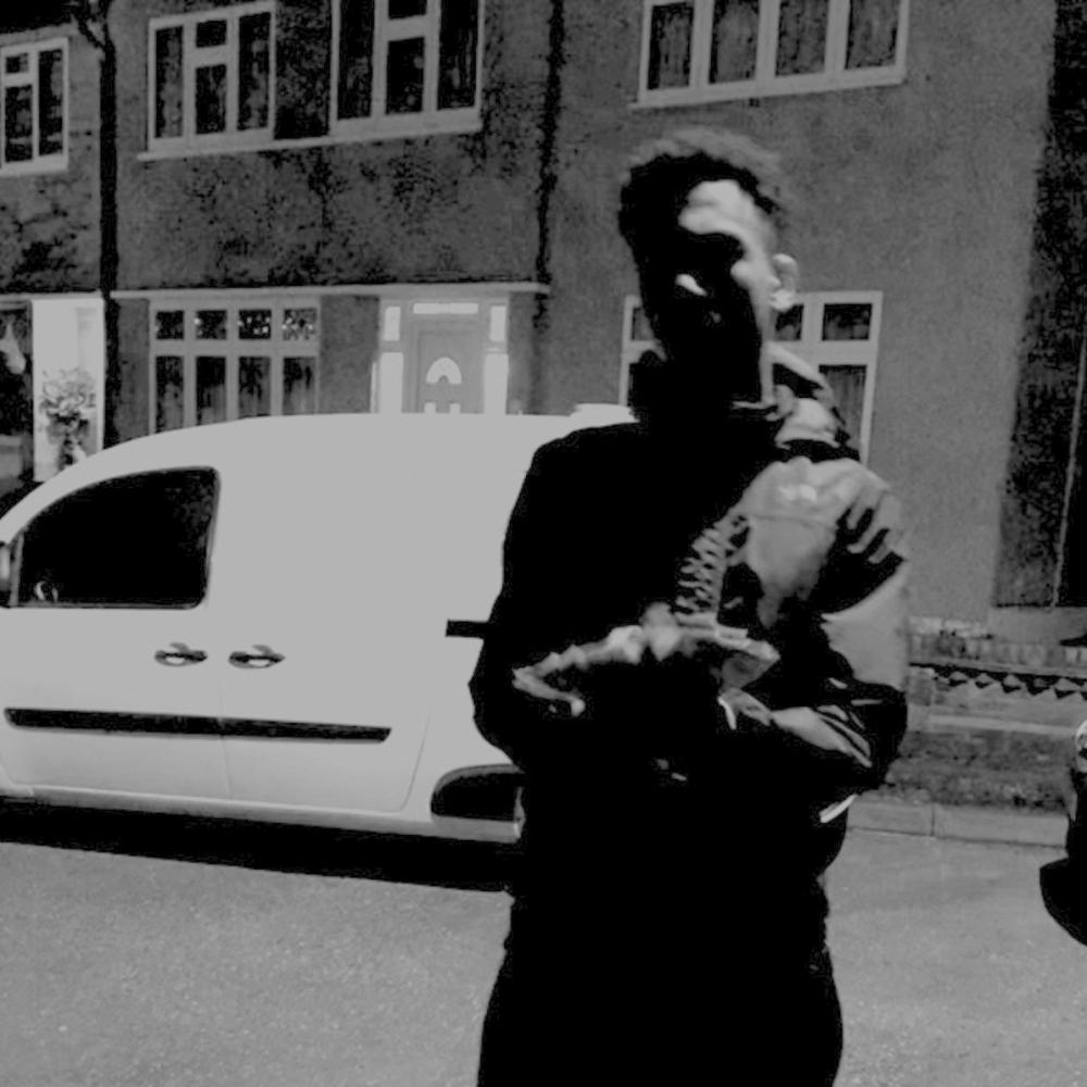 JUST BARS (feat. TUNCHI & ZOU) (Explicit)