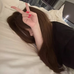 Album 爱是拨不通的电话 from 柒柒