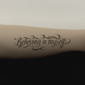 hyde的專輯Believing In Myself