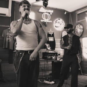 default playlist img