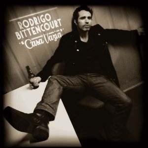 Rodrigo Bittencourt的專輯Casa Vazia