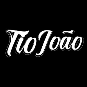 ดาวน์โหลดและฟังเพลง Vai Fumar um Raxa พร้อมเนื้อเพลงจาก Tio João