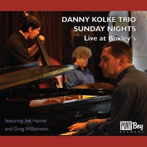 收聽Danny Kolke Trio的Please Stay a Little While歌詞歌曲