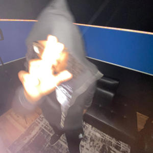 收聽Bronthesciencekid的Avendtad0r (feat. T-1000 & Wokkhard) (Explicit)歌詞歌曲