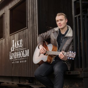ดาวน์โหลดและฟังเพลง On the Road พร้อมเนื้อเพลงจาก Jake Lindholm