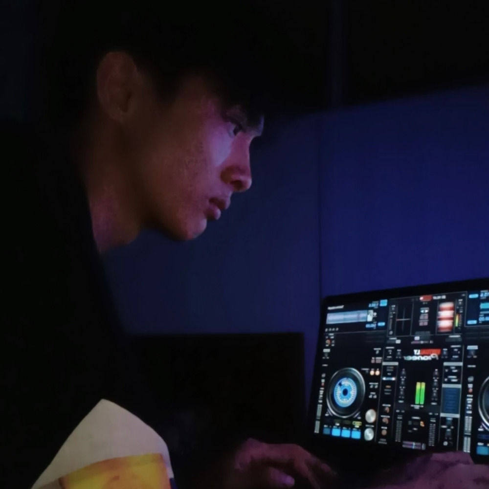 Thay Lòng (Remix)