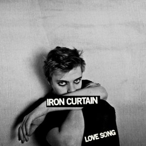 收聽Iron Curtain的Love Song歌詞歌曲