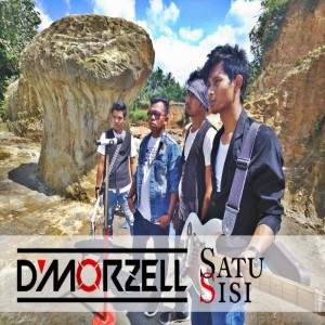 Dengarkan Apa Kabar Kamu lagu dari D'Morzell dengan lirik