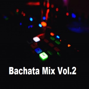 收听Bachata Trio的La Dueña de Mis Sueños歌词歌曲