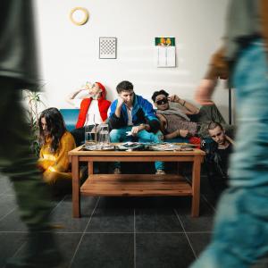 default playlist img