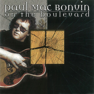 Dengarkan lagu On the Boulevard nyanyian PAUL MAC BONVIN dengan lirik