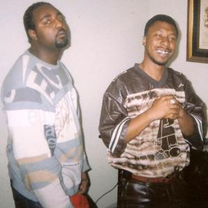 收聽HOSPICEMANE的SMOKIN CHICKIN (Explicit)歌詞歌曲