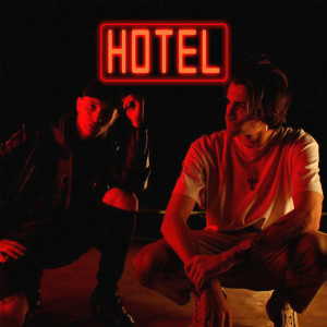 收聽Fuscoh的Hotel歌詞歌曲