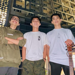 Dengarkan Buleud lagu dari SI KEMBAR dengan lirik