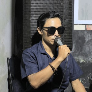 收聽FARUQ HASAN的MAKELAR SEPEH (Remastered 2024)歌詞歌曲