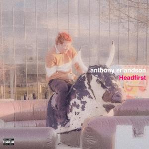 收聽anthony erlandson的Dancing on my own歌詞歌曲