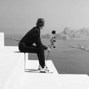 收聽Kev'的Néons歌詞歌曲