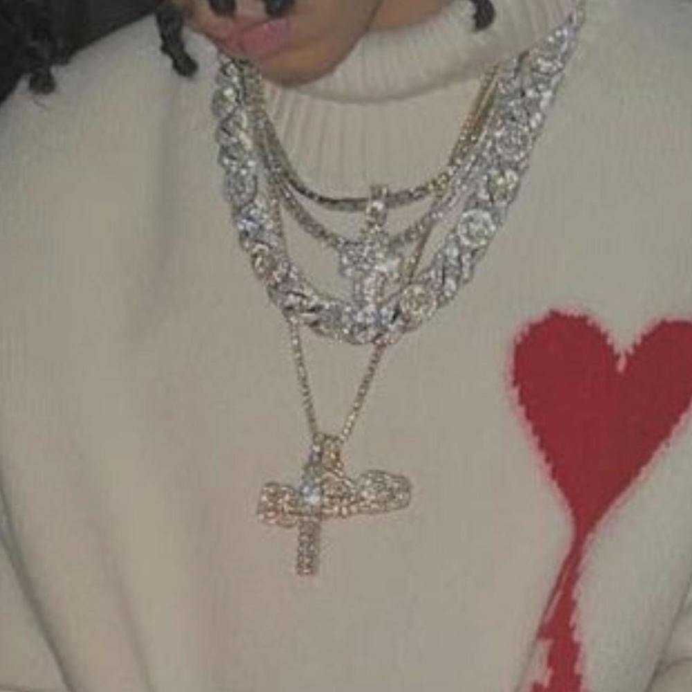 Heart shattered (Explicit)