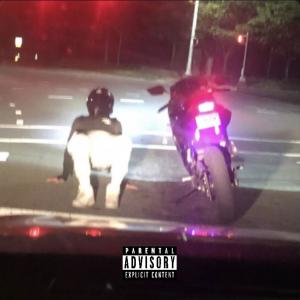 收聽Da Italian Boi的EN PRIVA'O (Explicit)歌詞歌曲