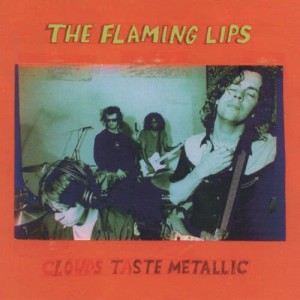The Flaming Lips的專輯Clouds Taste Metallic