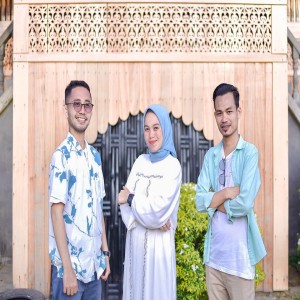 Dengarkan Baliak Ka Rantau lagu dari Dira Sati dengan lirik