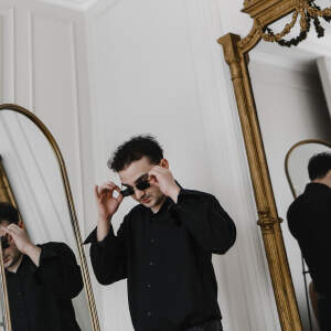 default playlist img