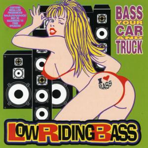 收聽Low Riding Bass的Slamin' Bronco Bass歌詞歌曲