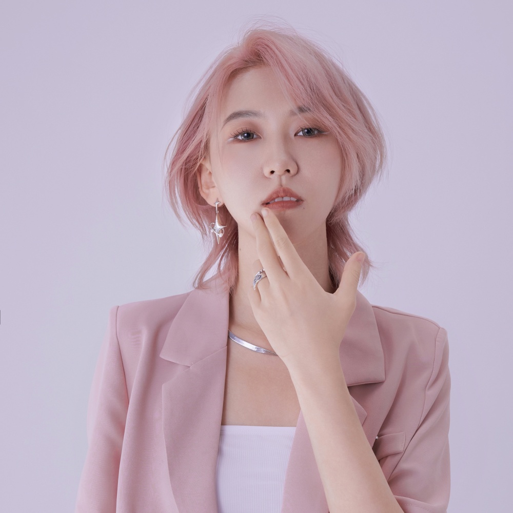 张雅婷