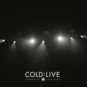 ดาวน์โหลดและฟังเพลง End of the World (Live) พร้อมเนื้อเพลงจาก Cold