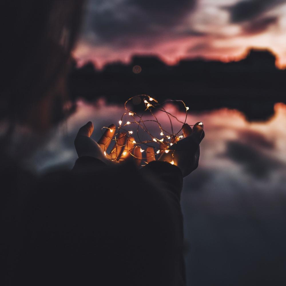 Don't Leave Me(Leave Me)