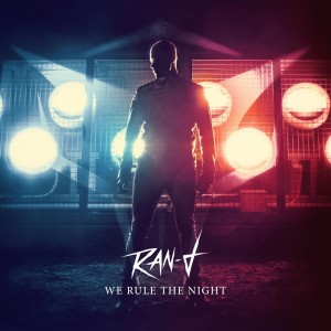 ดาวน์โหลดและฟังเพลง Hurricane (Radio Edit) พร้อมเนื้อเพลงจาก Ran-D