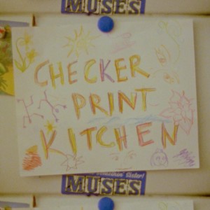 Satya的專輯Checker Print Kitchen (Explicit)