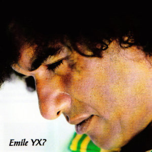 Dengarkan lagu What's Your Colour Man ? nyanyian Emile YX? dengan lirik