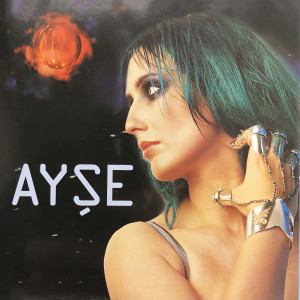 Dengarkan lagu Çok Zor Yar nyanyian Ayşe dengan lirik